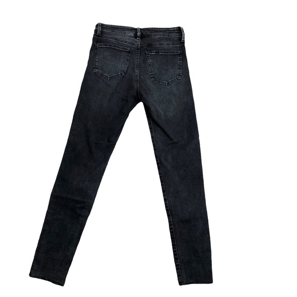 Uniqlo Sz 25 Skinny Jeans Washed Grey/Black Stretch Mid-Rise Raw Hem Classic - Picture 2 of 5